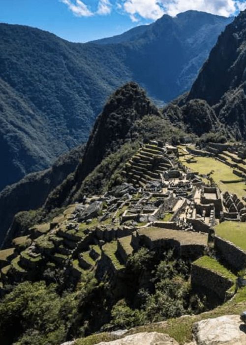 Macchu-Picchu-Veritcal